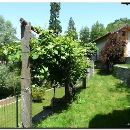 3 Bedrooms House With Furnished Garden And Wifi At Vco 3*