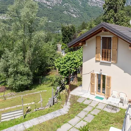 Hotel 3 Bedrooms House With Furnished Garden And Wifi At Vco