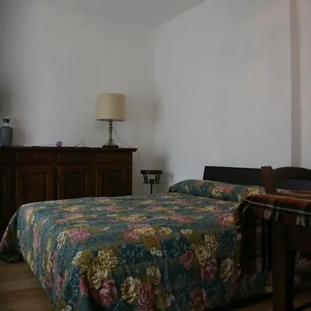 Hotel 3 Bedrooms House With Furnished Garden And Wifi At Vco
