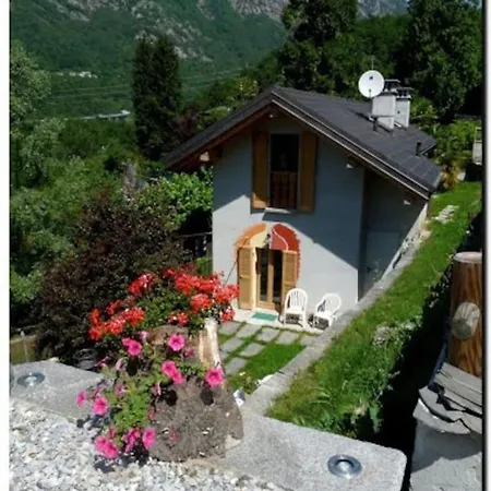 Hotel 3 Bedrooms House With Furnished Garden And Wifi At Vco 3*
